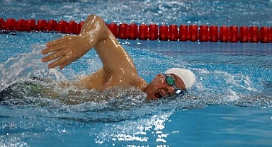 Uluslararası Masterlar Kısa Kulvar Yüzme Şampiyonası, Kırklareli'nde devam ediyor