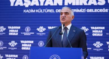 Bakan Ersoy, Yaşayan Miras Okulu Projesi Tanıtım Programı'nda konuştu: