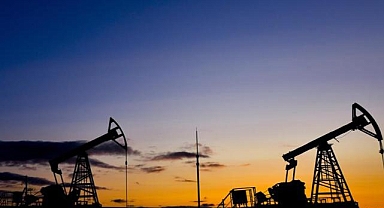 Brent petrolün varili 62,42 dolardan işlem görüyor