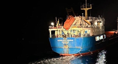 Çanakkale Boğazı'nda arızalanan gemi kurtarıldı