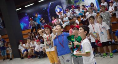 ÇOCUKLAR YARIYIL TATİLİNDE UZAYIN SIRLARINI İZMİR’DE KEŞFEDECEK