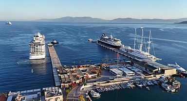Ege Port Kuşadası 2025'i 617 kruvaziyer seferle tamamladı