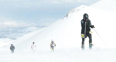 Erciyes'te Dağ Kayağı Milli Takım seçmeleri başladı