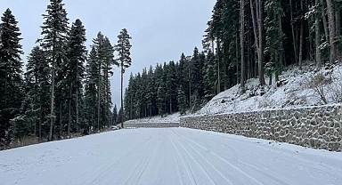 Ilgaz Dağı'nda kar etkili oluyor