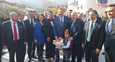 Rifat Hisarcıklıoğlu, Denizli'de TOBB'un desteğiyle yaptırılan okulların açılışına katıldı