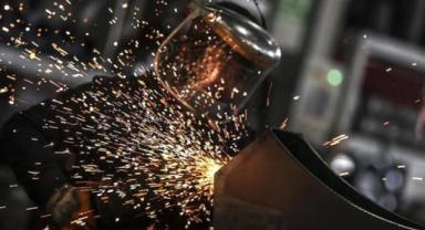 Sanayi üretim endeksi ekimde aylık yüzde 0,8 azaldı, yıllık yüzde 2,2 arttı