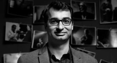 Son Dakika... Cumhuriyet gazetesi yazarı, gazeteci Barış Terkoğlu jandarma ekiplerince gözaltına alındı.