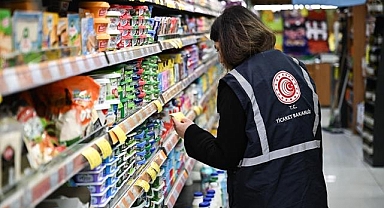 Ticaret Bakanlığı, asgari ücretteki artış bahanesiyle ürünlerinde zamma hazırlanan işletmeleri uyardı: