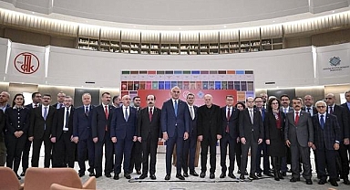 Türk Tarih Kurumunun 100 eserden oluşan 