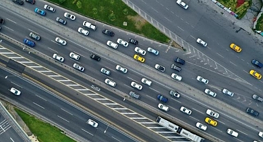 Türkiye'de taşıtlar 5 yılda yaklaşık 1,7 trilyon kilometre yol katetti