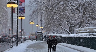 ABD'yi etkisi altına alan kar fırtınası ve aşırı soğuklar nedeniyle 11 kişi hayatını kaybetti