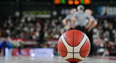 Anadolu Efes, Avrupa Ligi'nde yarın Paris Basketbol'u konuk edecek