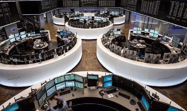 Avrupa borsaları yılın ilk işlem gününde pozitif seyrediyor