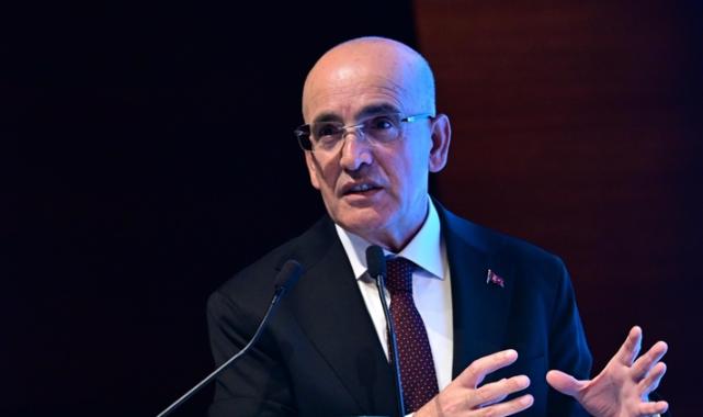Bakan Şimşek ekonomide üç olumlu gelişme yaşandığını bildirdi: