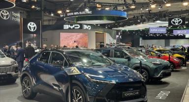 Brüksel Otomobil Fuarı 102. yılında kapılarını açtı