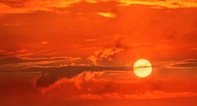 Dünyayı bu yıl da aşırı sıcaklar bekliyor