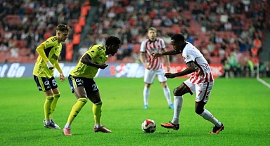 Fenerbahçe, Turkcell Süper Kupa yarı finalinde yarın Samsunspor ile karşılaşacak