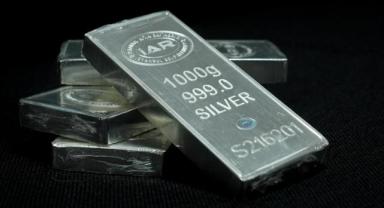 Gümüş Altını Solladı: Geçen Yılın En Kazançlı Değeri Oldu