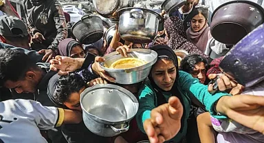 Irak'tan Gazze'ye yeni yardım sevkiyatı