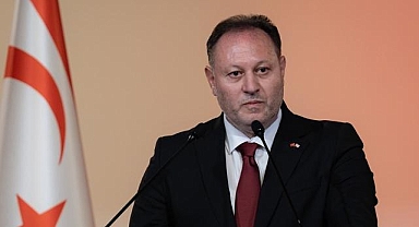 KKTC Cumhuriyet Meclisi Başkanı Öztürkler, GKRY'nin egemenliğini İsrail'e teslim ettiğini söyledi