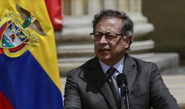 Kolombiya Cumhurbaşkanı Petro, ABD'ye tepki için geniş katılımlı miting düzenleyecek