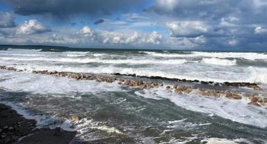 Meteorolojiden denizlerde kuvvetli fırtına uyarısı