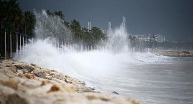 Meteorolojiden Ege Denizi için fırtına uyarısı