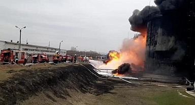 Rusya: Ukrayna'nın İHA saldırısı sonucu Volgograd'daki petrol deposunda yangın çıktı