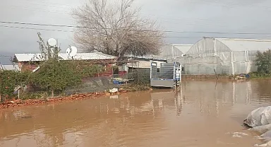 TARSİM heyeti Antalya'da selden etkilenen bölgelerdeki hasarı değerlendirdi