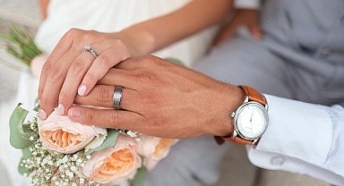 TDV, ihtiyaç sahibi nişanlı gençlere 500 bin lira çeyiz yardımı yapacak