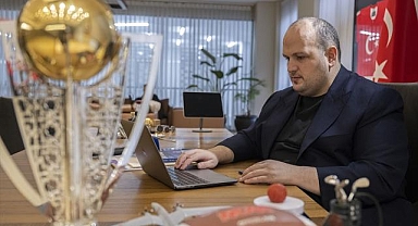 Türkiye Buz Hokeyi Federasyonu Başkanı Halit Albayrak, AA'nın 