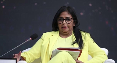 Venezuela Devlet Başkan Yardımcısı Rodriguez, hiçbir ülkenin kolonisi olmayacaklarını belirtti