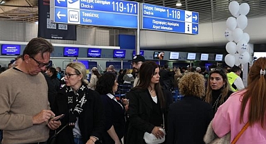 Yunanistan'da dün gün boyu uçuş iptallerine neden olan arızayla ilgili soruşturma başlatıldı