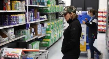 ABD'de tüketici güveni şubatta yükseldi