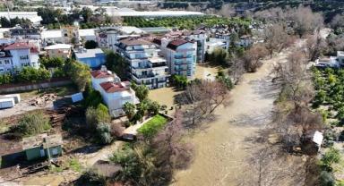 Alanya'da su baskını olan Dim Barajı'nın çevresindeki evler boşaltıldı