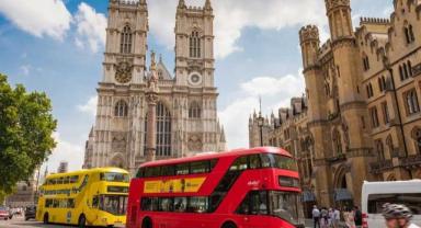 İngiltere ekonomisi turizmden 197 milyar dolar kazanıyor