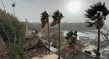 Meteorolojiden Doğu Karadeniz ve Batı Akdeniz'in batısı için fırtına uyarısı