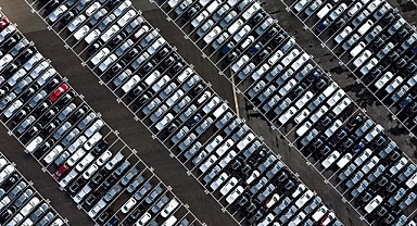 Otomotiv endüstrisi ihracatta gaz kesmiyor