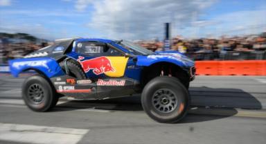 San Francisco'da Red Bull Showrun gösterisi düzenlendi