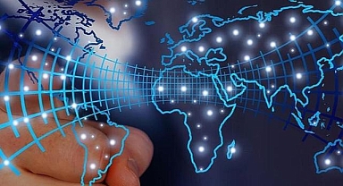 Yapay zeka ve artan sıcaklıklar küresel elektrik sistemlerini zorluyor