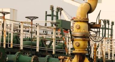 AB, ABD'den Rus petrolüne tavan fiyat uygulamasını sürdürmesini istedi