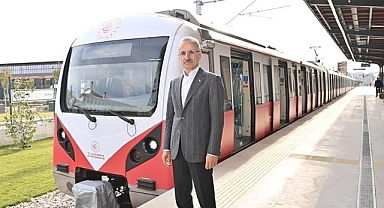 Beş büyükşehirde ulaşımı rahatlatan kent içi raylı sistemlerde kapasite artıyor