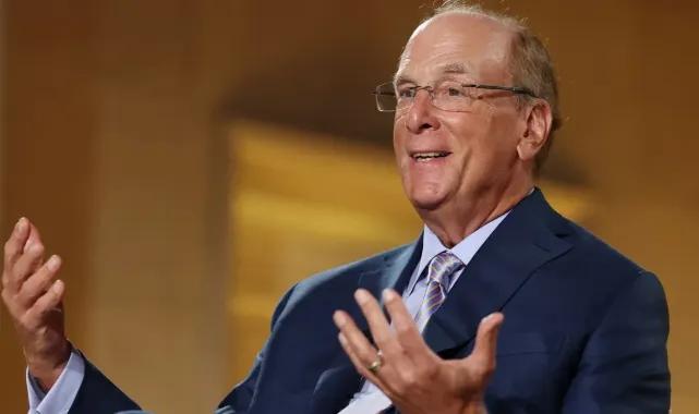 BlackRock CEO’su Fink’ten Küresel Ekonomi Uyarısı: Petrolde Kritik Eşik Resesyon Alarmı