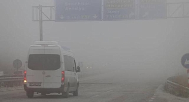 Denizli'de sis ulaşımda aksamalara neden oldu