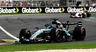 Formula 1'de sezonun ilk durağı Avustralya Grand Prix'ini George Russell kazandı