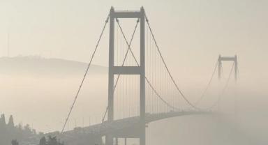 İstanbul'da sabah saatlerinde sis etkili oluyor