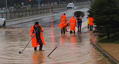 İstanbul'da sağanak etkisini sürdürüyor