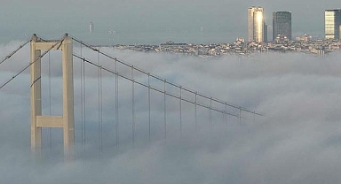 İstanbul'da sis etkili oluyor