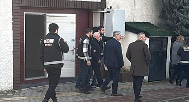 SON DAKİKA: Bursa Büyükşehir Belediye Başkanı Mustafa Bozbey Gözaltında! 59 Kişilik Liste Ortaya Çıktı