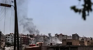 Suriye resmi haber ajansı: İran'dan fırlatılan bir füzenin Suriye'nin Süveyda iline düşmesi sonucu 4 kişi öldü